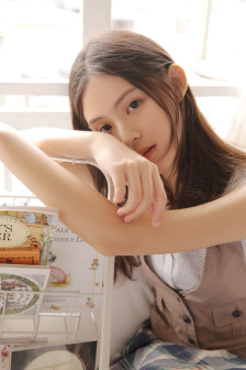 下女们